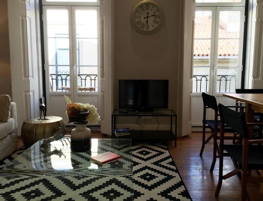 Sm2 Romantic Home By The Gardens Pr Real & Bairro Alto Lisboa Eksteriør bilde