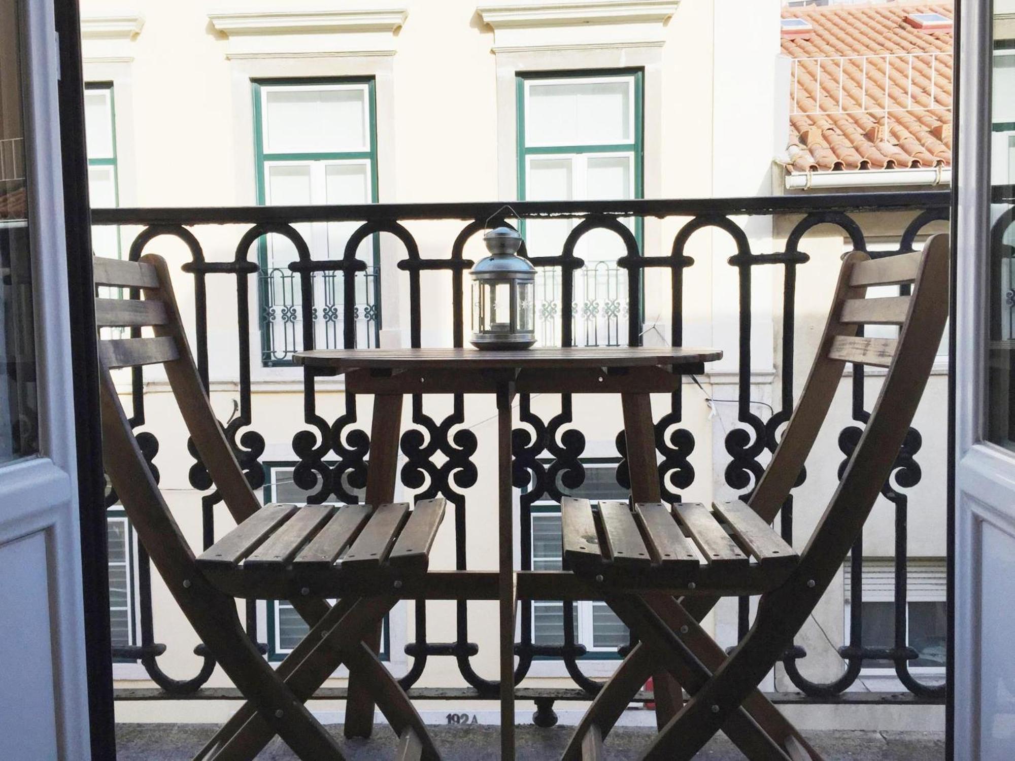 Sm2 Romantic Home By The Gardens Pr Real & Bairro Alto Lisboa Eksteriør bilde