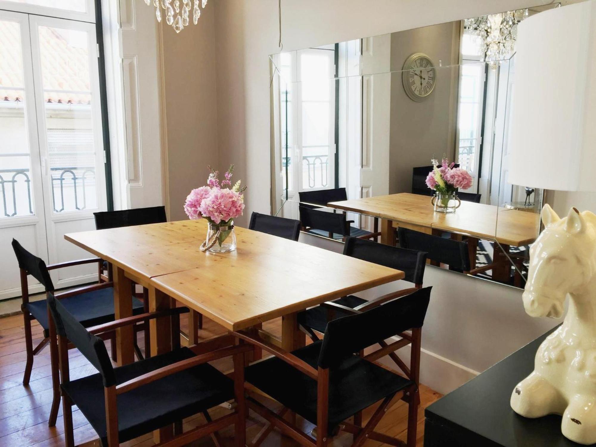 Sm2 Romantic Home By The Gardens Pr Real & Bairro Alto Lisboa Eksteriør bilde
